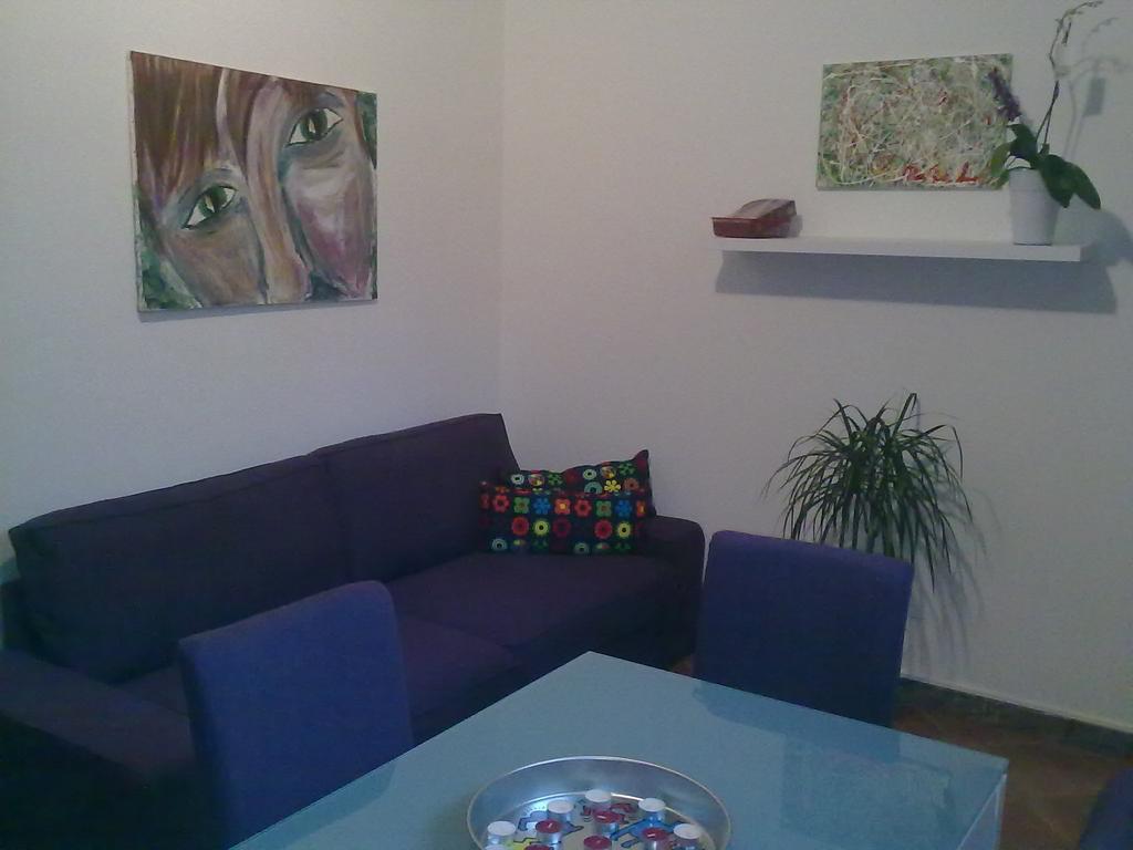 Affittacamere Valchiavenna - Foresteria Lombarda Con Parcheggio Privato Sul Posto! Apprezzata Gestione Familiare Dal 2012, Qualita-Prezzo Top! "Guest-House With Private Parking On Site! Appreciated Family Management Since 2012, Quality-Price Top!" Værelse billede