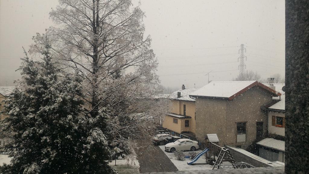 Affittacamere Valchiavenna - Foresteria Lombarda Con Parcheggio Privato Sul Posto! Apprezzata Gestione Familiare Dal 2012, Qualita-Prezzo Top! "Guest-House With Private Parking On Site! Appreciated Family Management Since 2012, Quality-Price Top!" Eksteriør billede