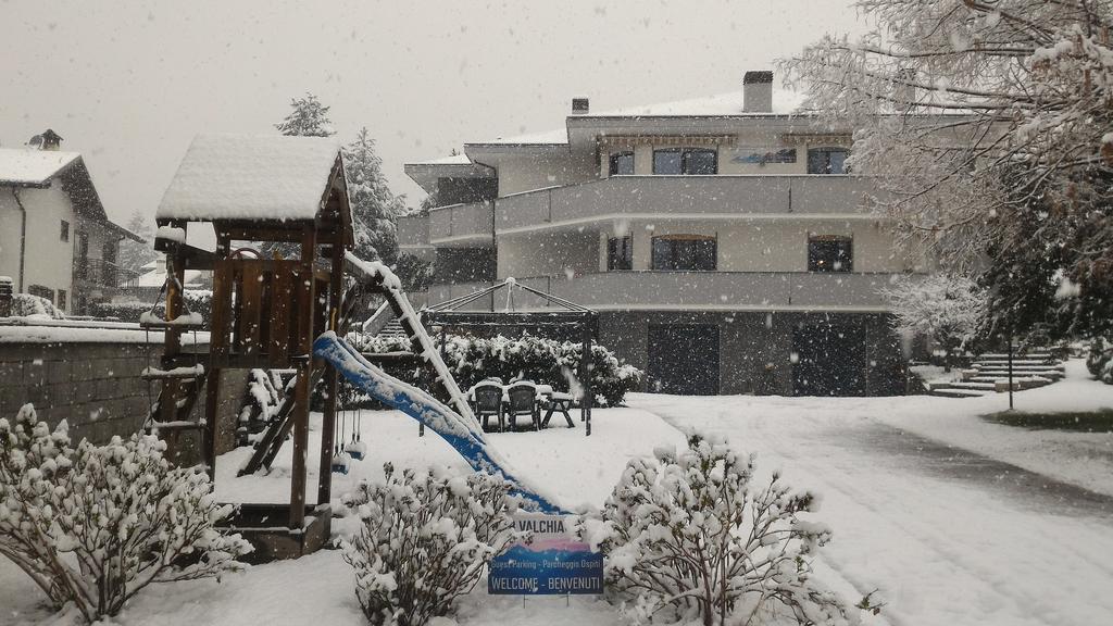 Affittacamere Valchiavenna - Foresteria Lombarda Con Parcheggio Privato Sul Posto! Apprezzata Gestione Familiare Dal 2012, Qualita-Prezzo Top! "Guest-House With Private Parking On Site! Appreciated Family Management Since 2012, Quality-Price Top!" Eksteriør billede