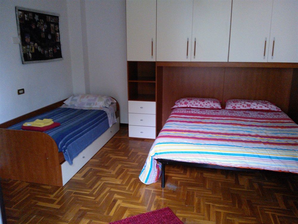 Affittacamere Valchiavenna - Foresteria Lombarda Con Parcheggio Privato Sul Posto! Apprezzata Gestione Familiare Dal 2012, Qualita-Prezzo Top! "Guest-House With Private Parking On Site! Appreciated Family Management Since 2012, Quality-Price Top!" Eksteriør billede