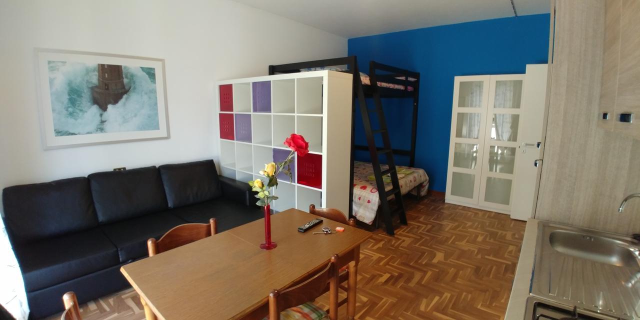 Affittacamere Valchiavenna - Foresteria Lombarda Con Parcheggio Privato Sul Posto! Apprezzata Gestione Familiare Dal 2012, Qualita-Prezzo Top! "Guest-House With Private Parking On Site! Appreciated Family Management Since 2012, Quality-Price Top!" Eksteriør billede