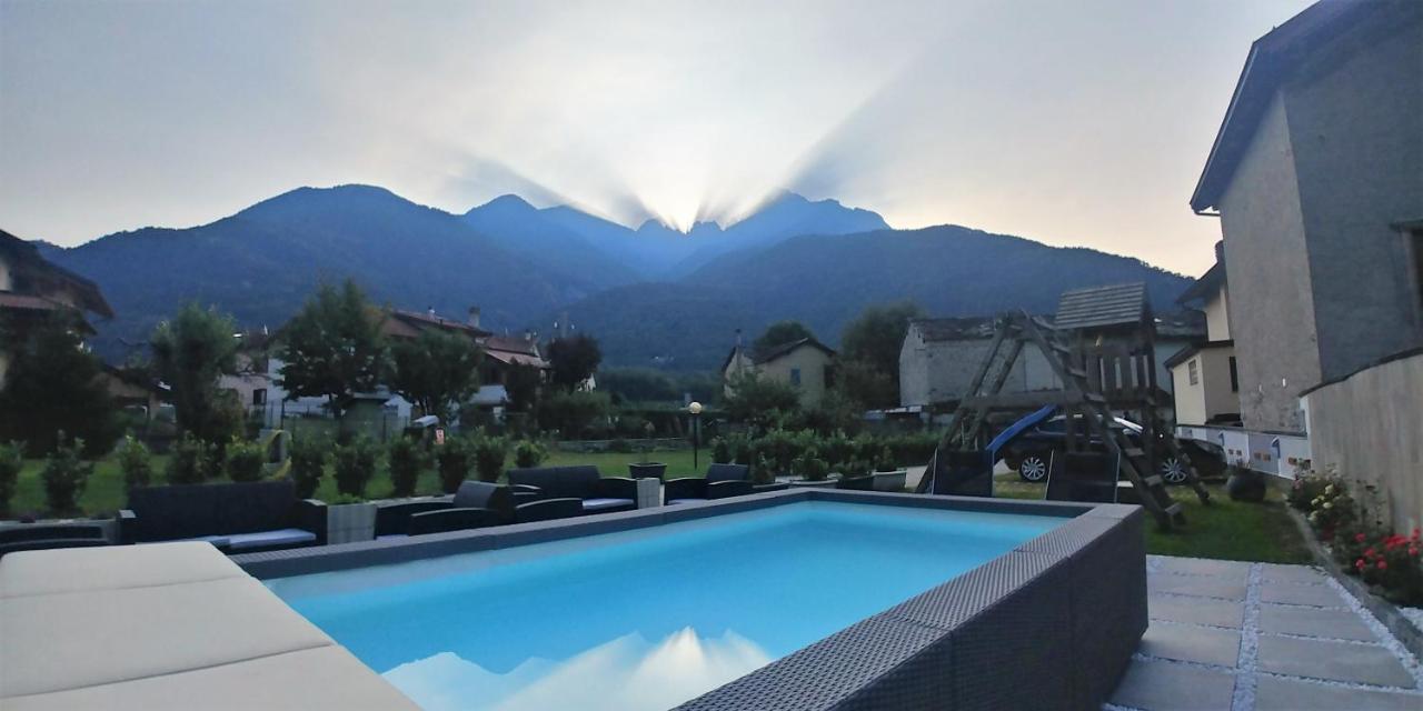 Affittacamere Valchiavenna - Foresteria Lombarda Con Parcheggio Privato Sul Posto! Apprezzata Gestione Familiare Dal 2012, Qualita-Prezzo Top! "Guest-House With Private Parking On Site! Appreciated Family Management Since 2012, Quality-Price Top!" Eksteriør billede